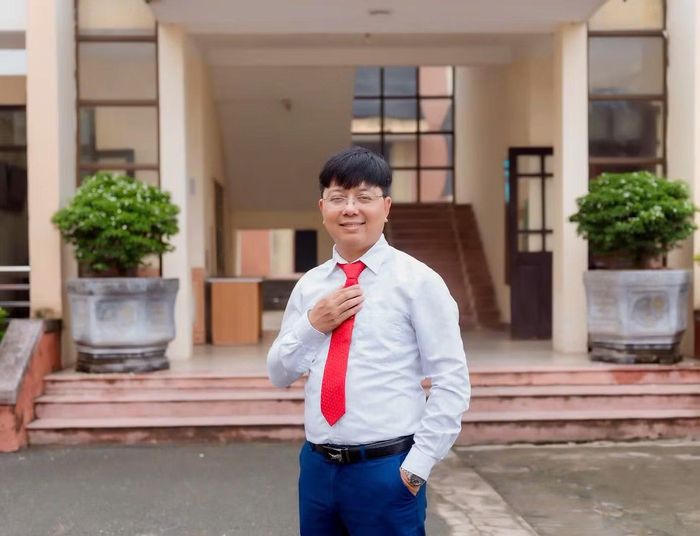 Thầy giáo Đinh Cao Thượng