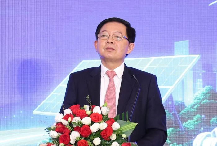 Phó Thủ tướng Chính phủ Hồ Quốc Dũng phát biểu chỉ đạo Diễn đàn. Ảnh: Ngô Tùng.