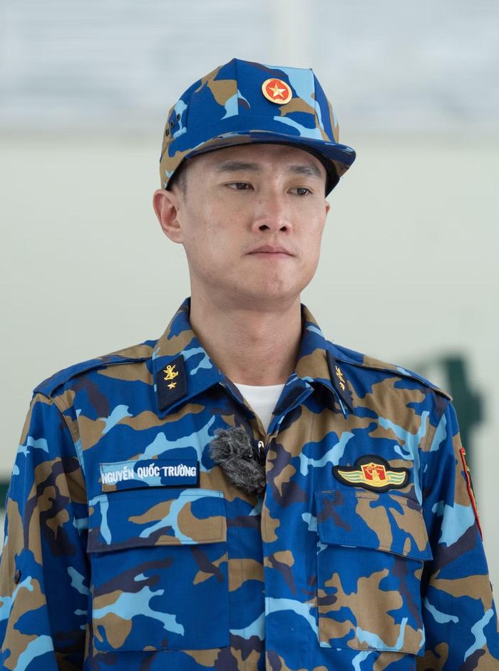 Quốc Trường, Erik và nhóm nghệ sĩ tham gia huấn luyện.