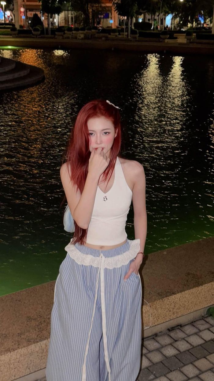 Ca sĩ Liz Kim Cương xinh xắn, ngọt ngào.