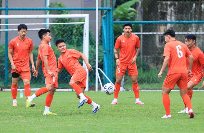 Ở vòng bảng, Quang Hải có phong độ không tốt, nhưng anh vẫn là cầu thủ có vai trò quan trọng trong lối chơi của tuyển Việt Nam, được kỳ vọng sẽ ghi dấu ấn ở trận đấu với Malaysia sắp tới.