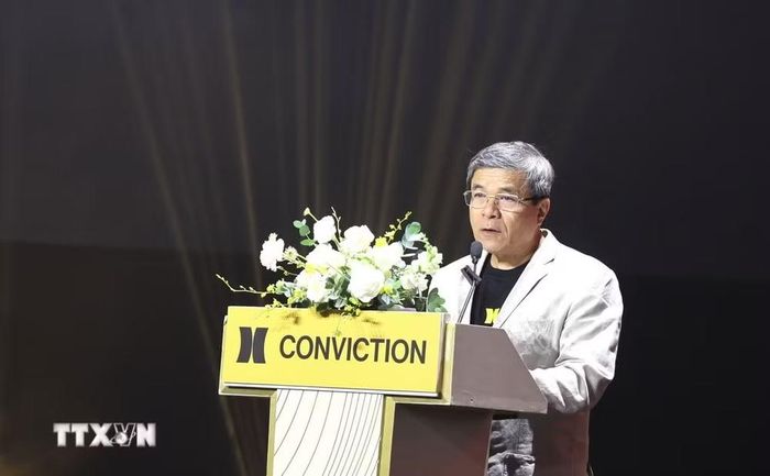 Ông Nguyễn Quý Hòa, Chủ tịch Hội Truyền thông-Điện tử TP Hồ Chí Minh (EIC) phát biểu khai mạc sự kiện. (Ảnh: Hứa Chung/TTXVN)