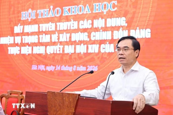 Phó Giáo sư, Tiến sỹ Dương Trung Ý, Ủy viên Trung ương Đảng, Tổng Biên tập Tạp chí Cộng sản phát biểu. (Ảnh: Minh Đức/TTXVN)