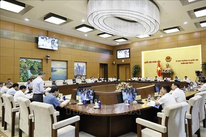 Phiên họp thứ 5 của Uỷ ban Thường vụ Quốc hội, sáng 14/8/2026.