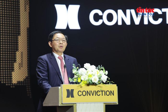 Phó Thủ tướng Chính phủ Hồ Quốc Dũng phát biểu tại phiên khai mạc Conviction 2026.