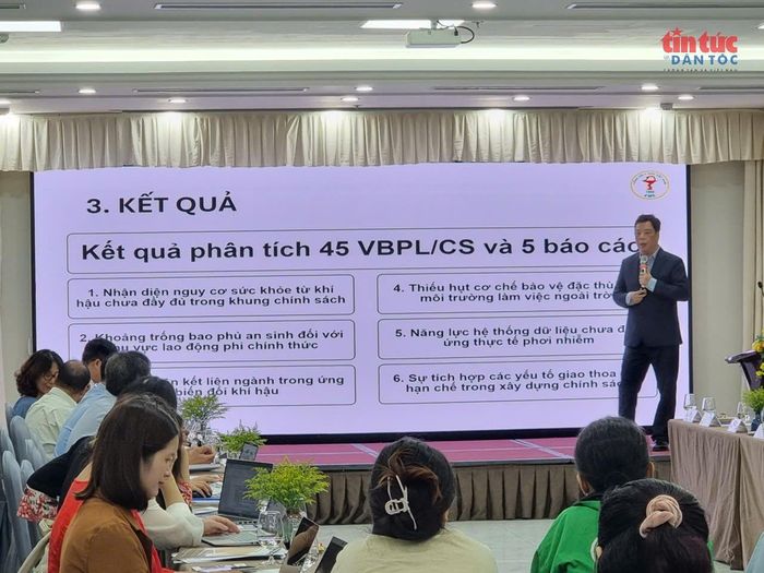 TS.BS. Trương Hồng Sơn thông tin kết quả khảo sát.