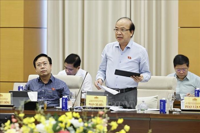 Chủ nhiệm Ủy ban Pháp luật và Tư pháp của Quốc hội Phan Chí Hiếu phát biểu. Ảnh: Doãn Tấn/TTXVN