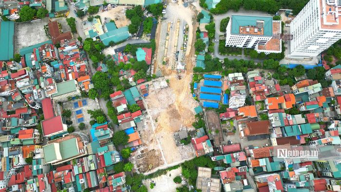Sau nhiều nỗ lực, phường Xuân Đỉnh bàn giao mặt bằng cho chủ đầu tư Dự án Xây dựng tuyến đường số 5 (Vành đai 2,5 đoạn Xuân Đỉnh).