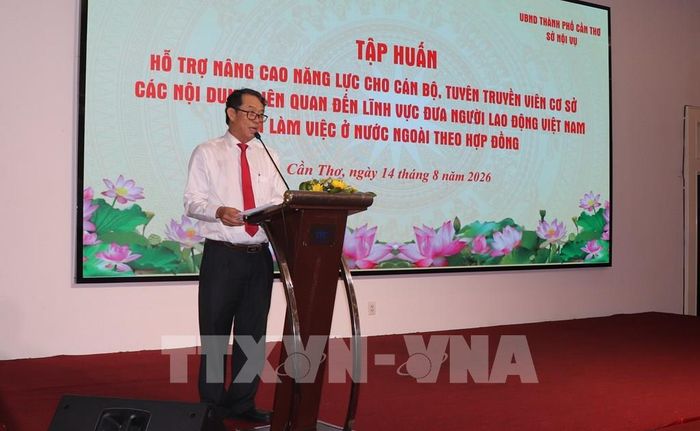 Ông Nguyễn Văn Khởi, Phó Chủ tịch UBND thành phố Cần Thơ, phát biểu: Ảnh: Nguyễn Hằng - TTXVN