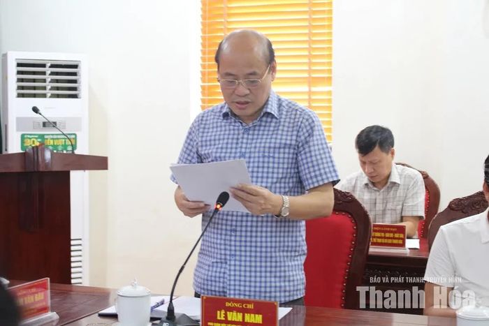 Phó Giám đốc Sở Văn hóa, Thể thao và Du lịch Lê Văn Nam báo cáo tình hình hoạt động báo chí tháng 7, đầu tháng 8/2026.
