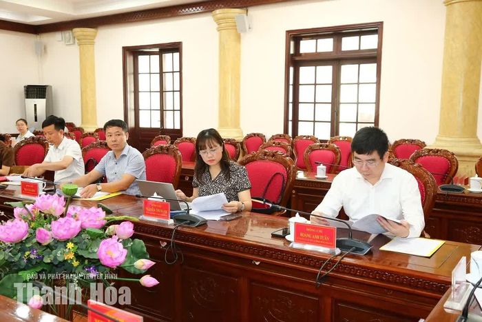 Các đại biểu dự hội nghị.