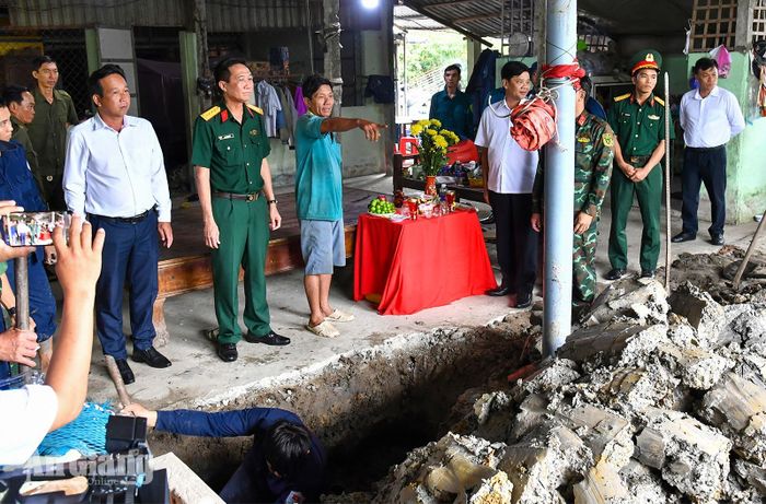 Đoàn công tác đến kiểm tra trực tiếp tại xã Vĩnh Tuy.