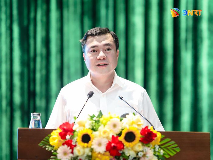 Thứ trưởng Bộ Công Thương Nguyễn Sinh Nhật Tân phát biểu tại hội thảo. Ảnh: NGỌC PHÚ
