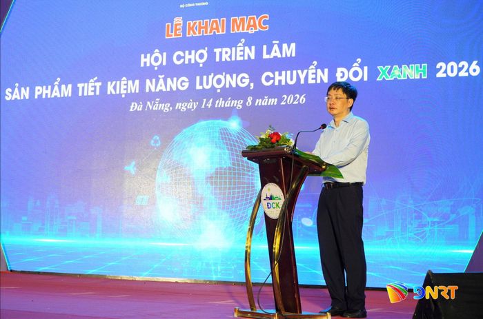 Phó Cục trưởng Cục Đổi mới sáng tạo, Chuyển đổi xanh và Khuyến công Đặng Hải Dũng phát biểu khai mạc. Ảnh: VINH ANH