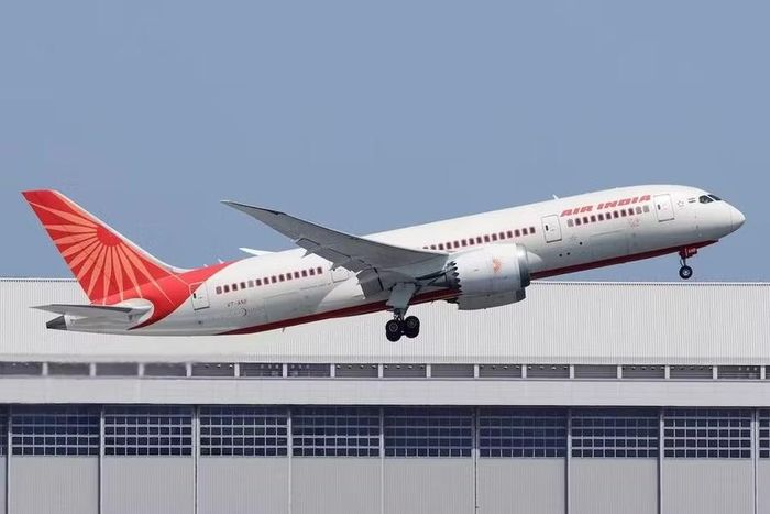  Một máy bay của hãng hàng không Air India. Ảnh: Reuters 