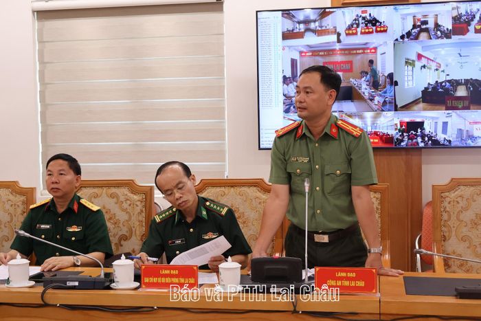 Đại biểu tham gia ý kiến tại hội nghị.