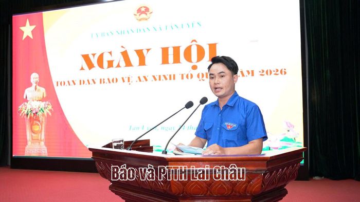 Đại diện thế hệ trẻ Tân Uyên tham luận tại ngày hội.