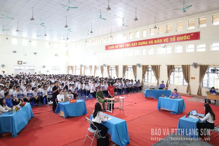 Toàn cảnh phiên tòa giả định