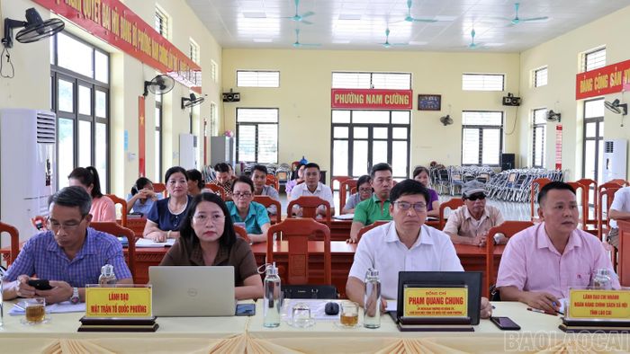 Các đại biểu dự hội nghị.