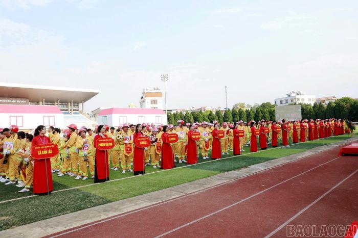 Đội hình các đội tham gia hội thi.