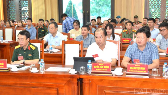 Các đại biểu tham dự diễn tập.