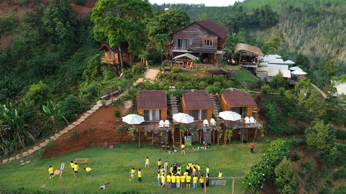 Lâm Đồng có các điểm du lịch, lượng du khách đến lưu trú tại khách sạn, nhà nghỉ, homestay, căn hộ cho thuê biến động liên tục