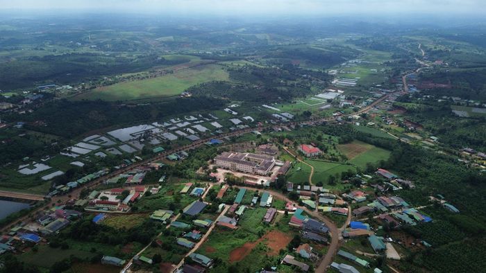 Xã Tuy Đức có đặc thù địa bàn rộng, dân cư phân bố không đồng đều