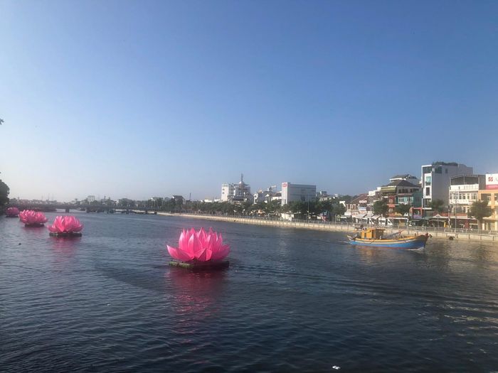 Phường Phan Thiết - nơi có sông Cà Ty chảy qua cũng là địa bàn thu hút đông đảo du khách.