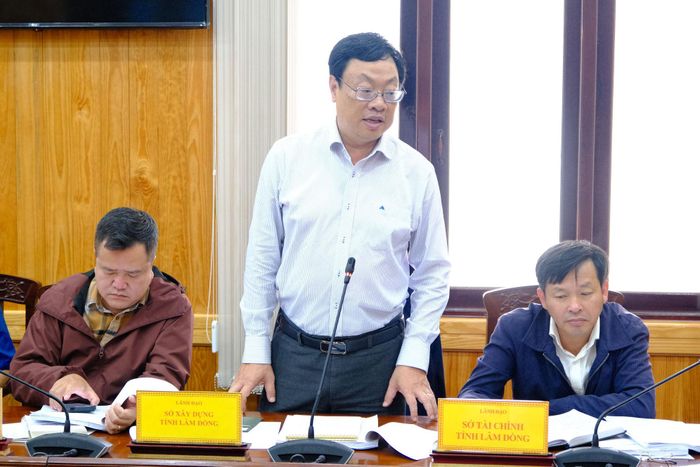 Ông Nguyễn Thanh Chương, Phó Giám đốc Sở Xây dựng phát biểu tại buổi làm việc
