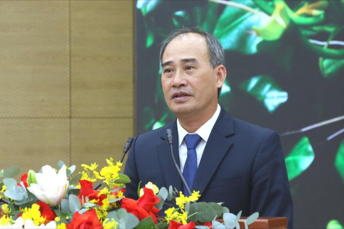 Giám đốc Ban QLDA Đầu tư xây dựng số 1 Nguyễn Quang Tứ quyết tâm, trách nhiệm để cùng tập thể Ban QLDA Đầu tư xây dựng số 1 đoàn kết hoàn thành mọi nhiệm vụ được giao