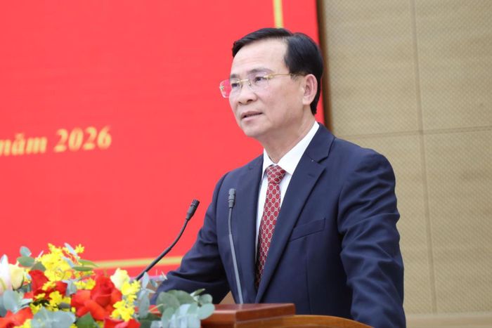 Ủy viên Ban Chấp hành Trung ương Đảng, Phó Bí thư Tỉnh ủy, Chủ tịch UBND tỉnh Lâm Đồng Hồ Văn Mười mong muốn ông Nguyễn Quang Tứ phát huy tinh thần dám nghĩ, dám làm, dám chịu trách nhiệm của người đứng đầu để hoàn thành nhiệm vụ được giao