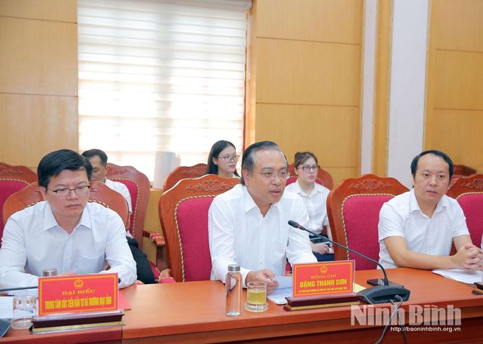 Đồng chí Đặng Thanh Sơn, Ủy viên Ban Thường vụ Tỉnh ủy, Phó Chủ tịch UBND tỉnh phát biểu kết luận buổi làm việc.