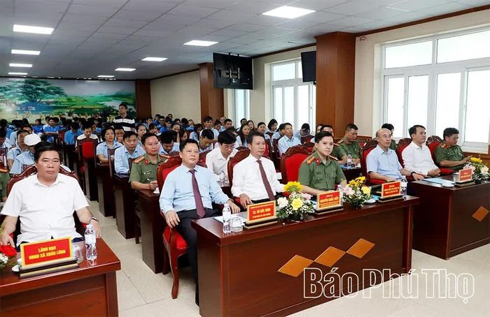 Các đại biểu dự Ngày hội.