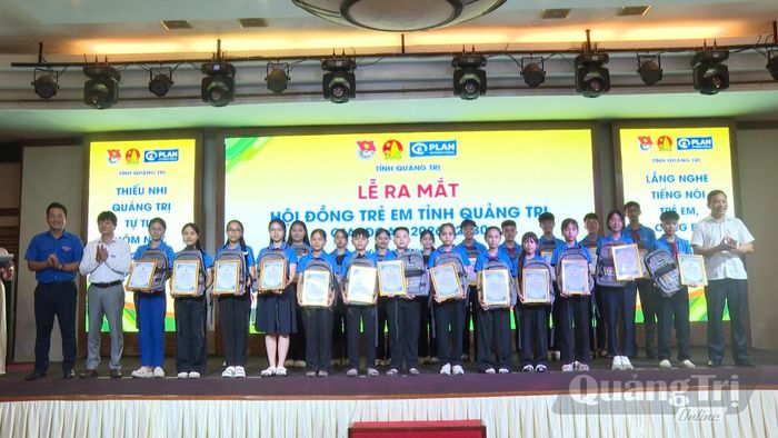 Ra mắt Hội đồng Trẻ em tỉnh, giai đoạn 2026-2030 - Ảnh: K.H