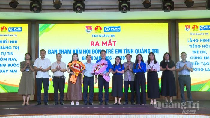 Ra mắt Ban Tham vấn Hội đồng Trẻ em tỉnh giai đoạn 2026-2030 - Ảnh: K.H