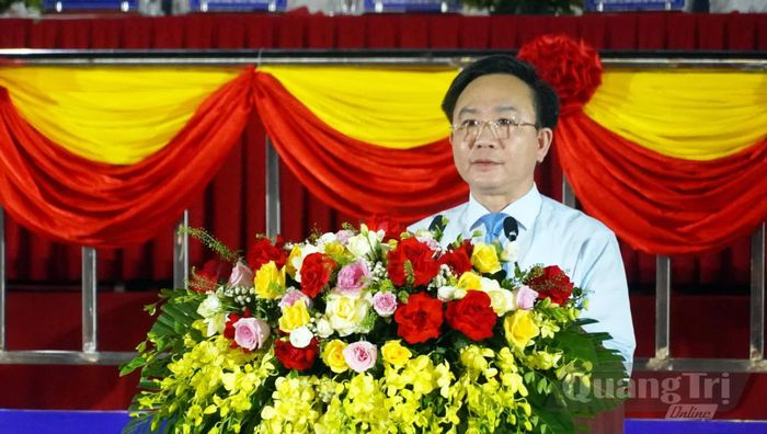 Đồng chí Hoàng Xuân Tân, Phó Chủ tịch UBND tỉnh, Trưởng ban Chỉ đạo Đại hội trình bày diễn văn khai mạc - Ảnh: N.M