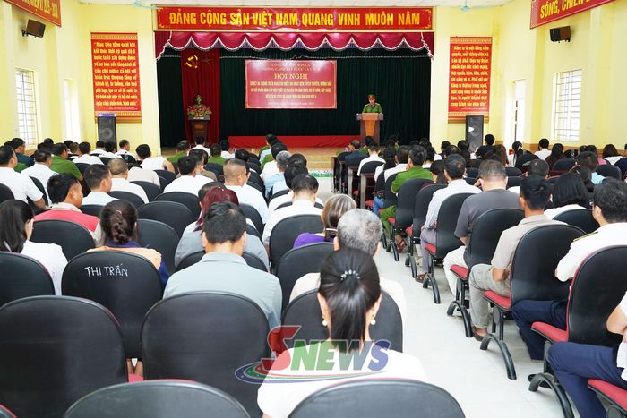 Toàn cảnh hội nghị.