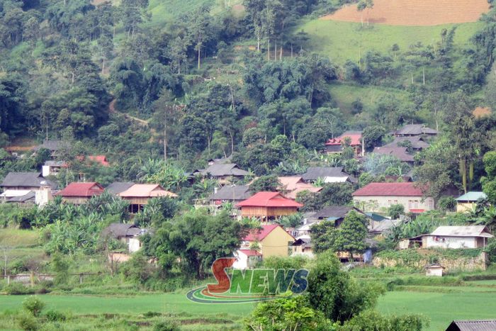 Một góc bản Phát Chặp, xã Mường É.
