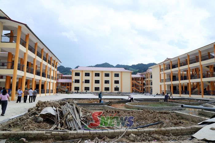 Thi công dự án Trường phổ thông nội trú liên cấp TH-THCS Lóng Phiêng.