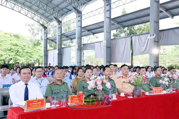 Các đại biểu dự Ngày hội.