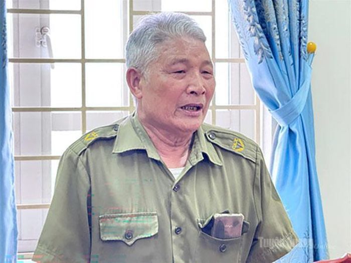 Công dân Nguyễn Đức Vinh trình bày kiến nghị tại buổi tiếp công dân.