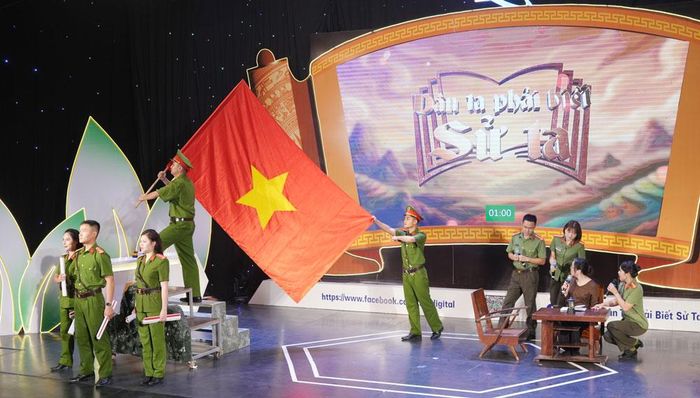 Phần thi tự giới thiệu của Đội Đảng bộ Công an tỉnh tại Gameshow “Dân ta phải biết sử ta” năm 2026.