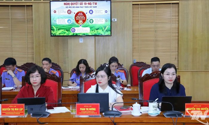 Đại biểu dự Hội nghị.