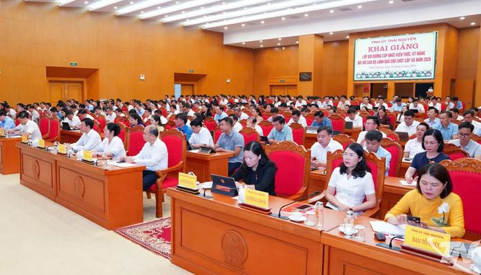 Các đại biểu dự lớp bồi dưỡng.