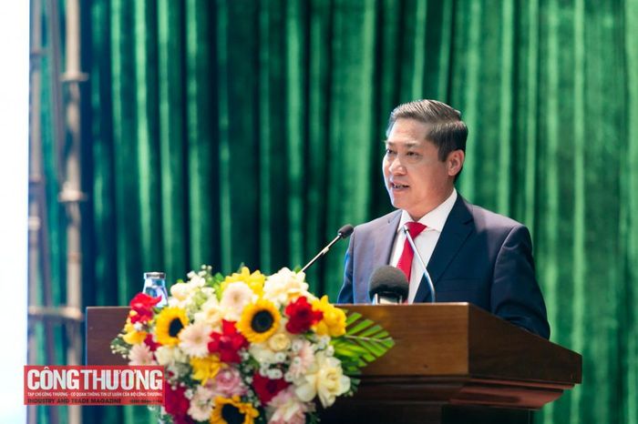 Phó Chủ tịch UBND thành phố Đà Nẵng Phan Thái Bình phát biểu tại Hội thảo.