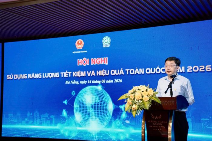 Ông Đặng Hải Dũng - Phó Cục trưởng Cục Đổi mới sáng tạo, Chuyển đổi xanh và Khuyến công, Bộ Công Thương phát biểu tại Hội nghị.