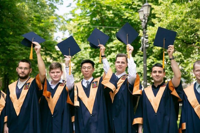 Quy định mới về công nhận văn bằng do cơ sở giáo dục nước ngoài cấp có nhiều thay đổi, trong đó thủ tục được thực hiện hoàn toàn trực tuyến (Ảnh: nguồn Trường Đại học kinh tế - ĐHQGHN).
