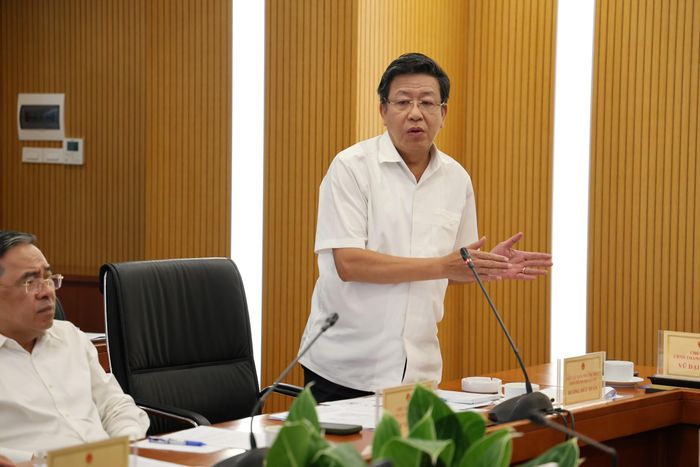 Phó chủ tịch Thường trực UBND TP Hà Nội Dương Đức Tuấn làm rõ tính cấp thiết việc di dời đoạn tuyến ga Hà Nội - Ngọc Hồi.