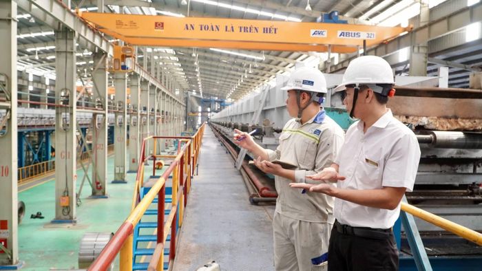 “KTNL là hoạt động đo lường, phân tích, tính toán, đánh giá để xác định mức tiêu thụ năng lượng, tiềm năng tiết kiệm năng lượng và đề xuất giải pháp sử dụng năng lượng tiết kiệm và hiệu quả đối với cơ sở sử dụng năng lượng”.