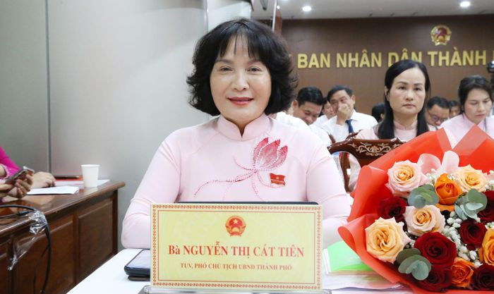 Tân Phó Chủ tịch UBND TP. Đồng Nai khoá I, nhiệm kỳ 2026-2031 Nguyễn Thị Cát Tiên. Ảnh: Văn Dũng